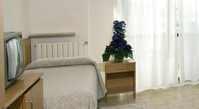 Одноместный номер Standard Hotel Genzianella