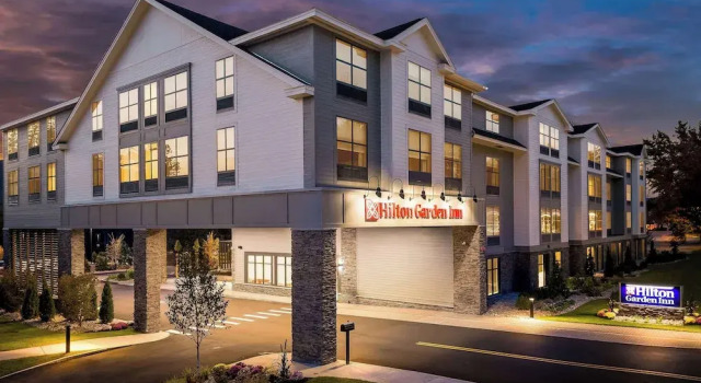 Hilton Garden Inn North Conway, Rezerwuj Hotel Hotele w New England z basenem, Basen