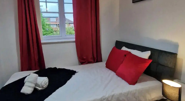 Stylish Pet Friendly 3 Bedroom House in Manchester, Забронировать Апартаменты/квартира Апартаменты Большого Манчестера, Апартаменты/квартира