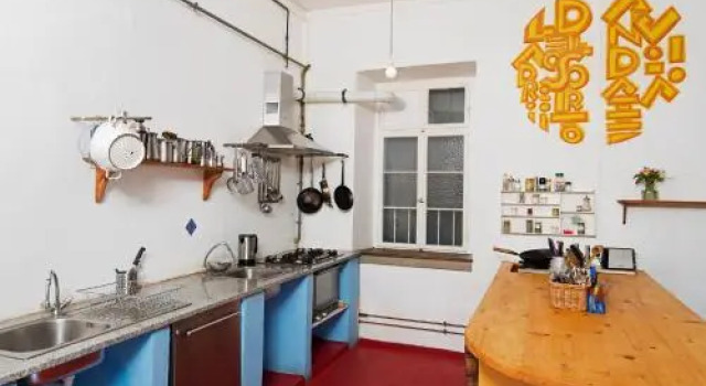 Black Forest Hostel, Забронировать Хостел Хостелы Фрайбург-им-Брайсгау, рядом с Университетская больница Фрайбурга, Хостел