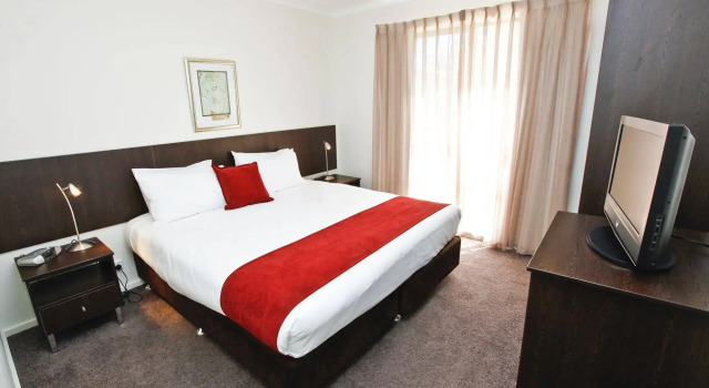 Aquarius All Suite Apartments, Забронировать Апартаменты/квартира Милдьюра Mildura Region, рядом с Торговый центр Central Mildura