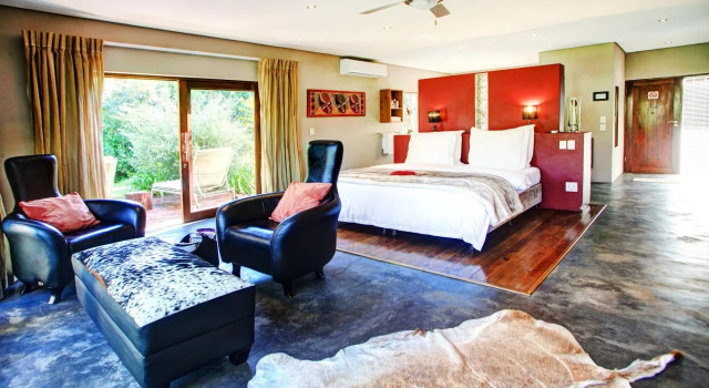 Lily Pond Country Lodge, Boek Hotel The Crags Knysna