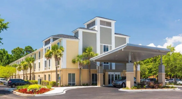 Кровать в общем номере Holiday Inn Express Charleston by IHG