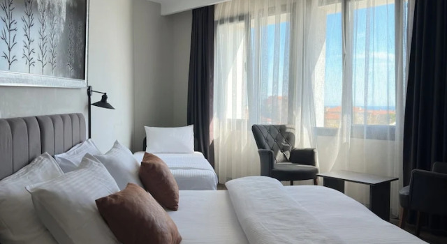 Номер Deluxe GRANDROYAL HOTEL