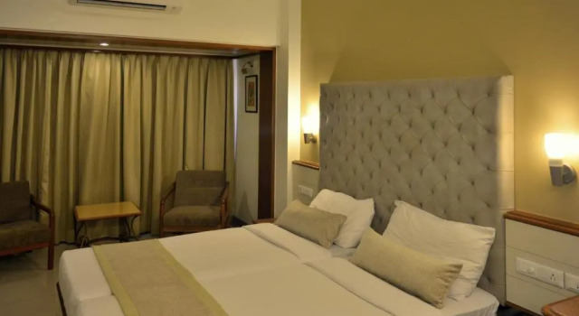 Номер Deluxe Hotel Shree Panchratna Pune
