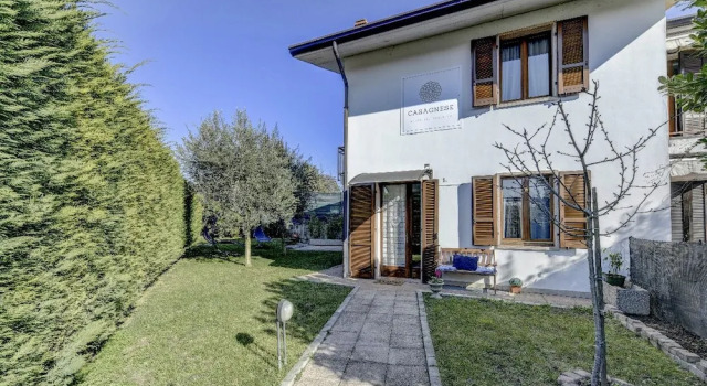 Casa Agnese, Забронировать Отель «постель и завтрак» Пескьера-дель-Гарда Garda Veneto
