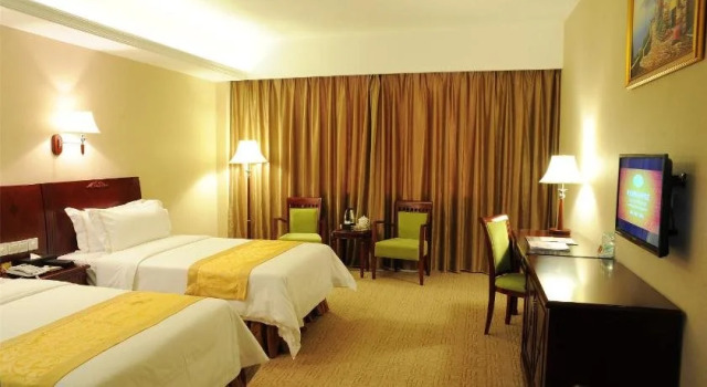Vienna International Shanghai Pujiang Town, Varaa Hotelli Minhang 