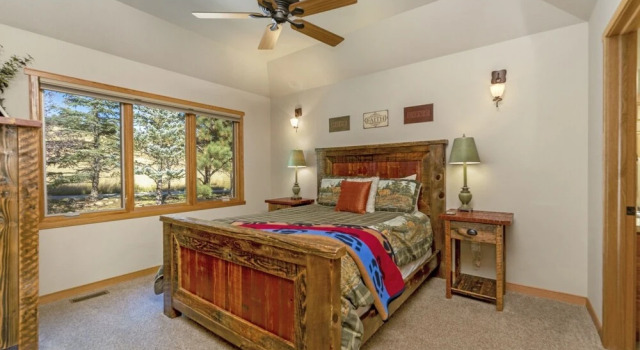 Gateway to the Wildside - 3 Br Townhouse, Забронировать Отель Эстес-Парк Rocky Mountain National Park, рядом с Сквер Barlow Plaza