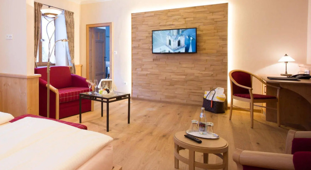 Hotel Klosterhotel Ludwig der Bayer, Rezervasyon Otel Ettal Ammergau Alps