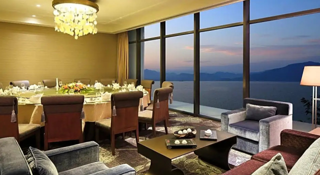 Crowne Plaza Huangshan Taiping Lake