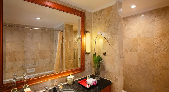 Номер Standard Ambhara Hotel Jakarta