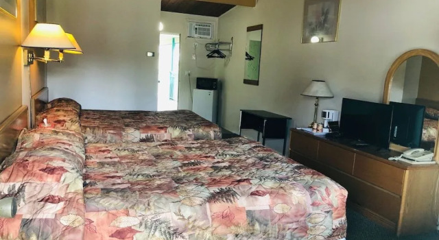 Polson Park Motel, Prenota Motel Vernon Silver Star