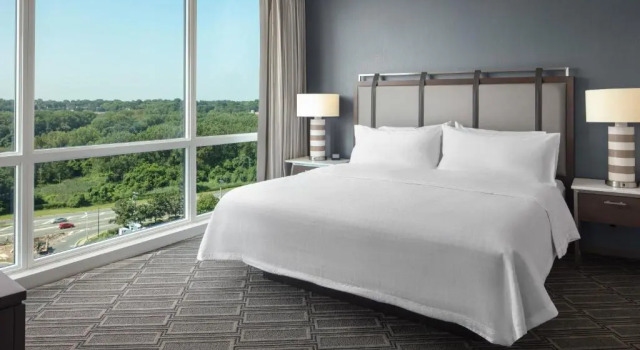 Двухместный люкс c 1 комнатой Homewood Suites By Hilton Teaneck Glenpointe