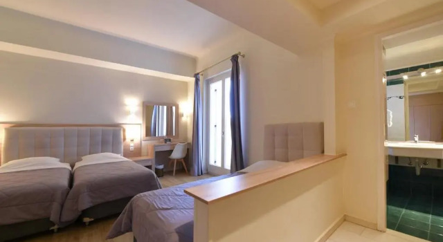 Трёхместный номер Standard с видом на море Hotel Hermes