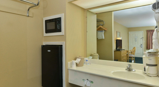 Двухместный номер Standard Americas Best Value Inn