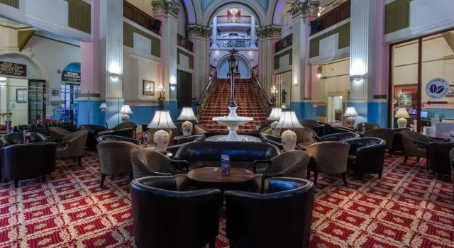 The Grand Scarborough, Забронировать Отель Отели Скарборо с завтраком, рядом с Итальянские сады в Саут-Клиффе, Завтраки
