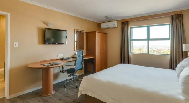 Двухместный номер Standard с видом на сад Protea Hotel by Marriott Cape Town Tyger Valley