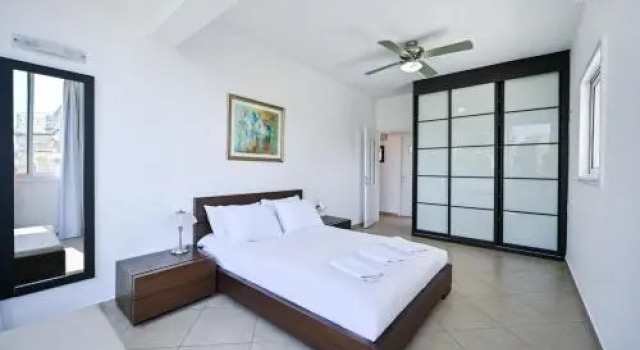 Sweet Sunny 1BR in Gush Halav by HolyGuest, Забронировать Апартаменты/квартира Апартаменты Тель-Авива, рядом с Парк независимости, Апартаменты/квартира