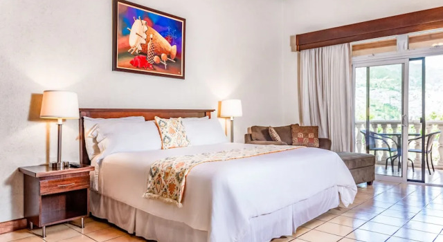 Люкс Deluxe с балконом и с видом на горы Hotel Villa Therese