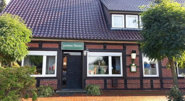 Gasthaus Bunnen, Забронировать Отель Отели Лёнинген с парковкой, Парковка
