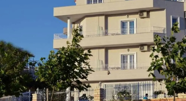 Villa August Ksamil, Забронировать Вилла Отели в центре Ксамил, в центре
