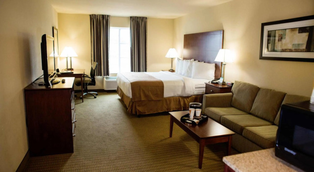 Cobblestone Hotel & Suites - Knoxville, Varaa Hotelli Knoxville Iowa