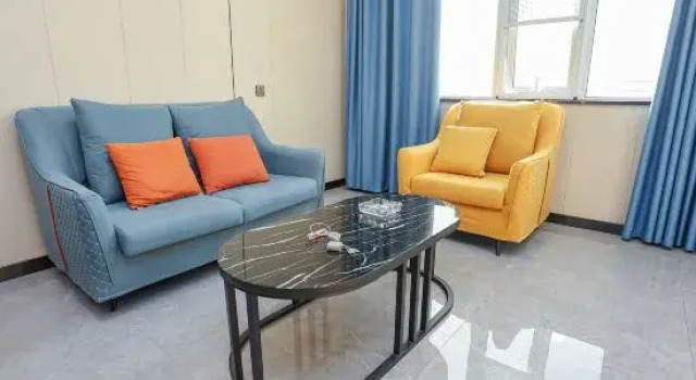 Xinyue Hotel (Luohe Food Vocational College), Book Hotel Luohe Henan