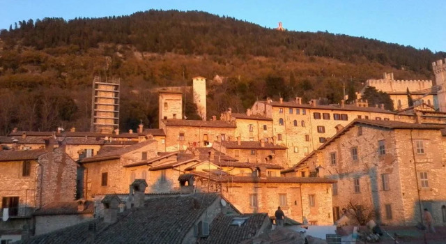 Residenza Bellavista, Varaa Hotelli Gubbio Umbria