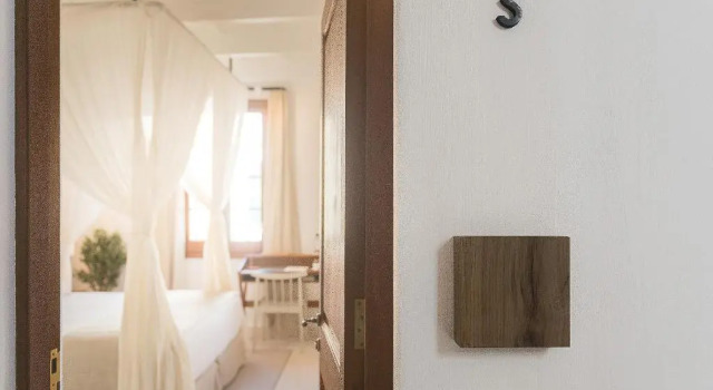 S'Hotelet d'es Born - Suites & SPA, Rezerwuj Ośrodek wypoczynkowy Hotele w Minorka z parkingiem, Parking