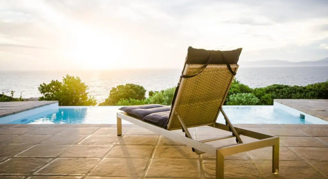 La Petite Baleine Oceanfront Villa, Забронировать Вилла Отели Оверберг 4 звезды, 4*