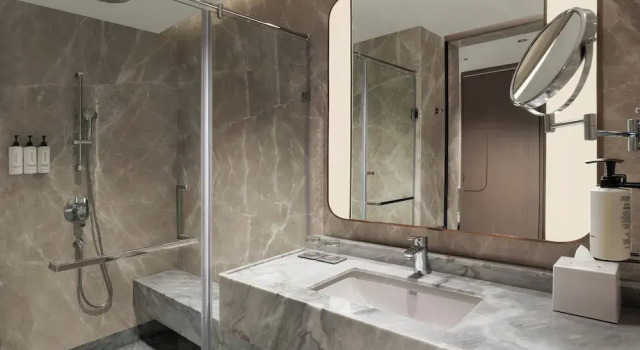 Номер Standard Crowne Plaza Lucknow by IHG