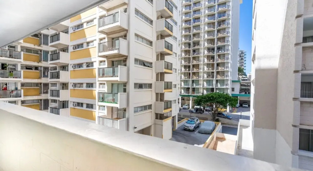 Newly Renovated Studio Two Blocks From the Beach, Rezerwuj Hotel Waikiki Honolulu