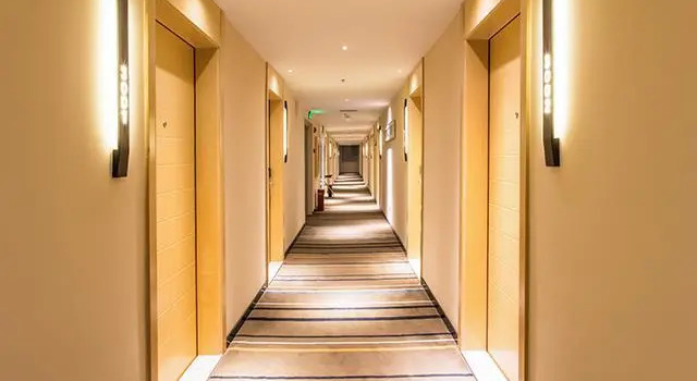 City Comfort Inn Chongzuo Yanshan Road Luoyue Meishiyuan, Prenota Hotel Chongzuo Guangxi