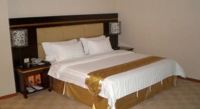 佛山大金地假日酒店, Boek Hotel Hotels in Guangdong met parkeren, Parkeren