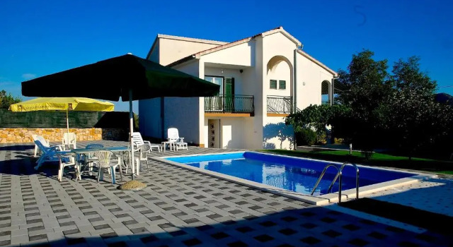 Коттедж Holiday Home Mara