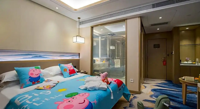 Семейный номер Standard Kunming Golden Spring Hotel