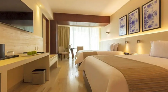 Люкс Altitude Krystal Grand Cancun All Inclusive