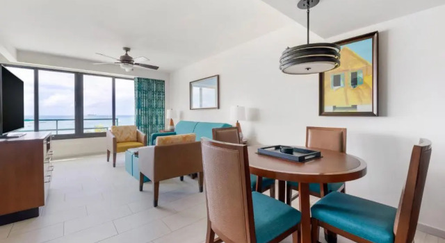 Двухместный номер Standard с 2 комнатами с видом на океан Hilton Vacation Club Royal Palm St Maarten