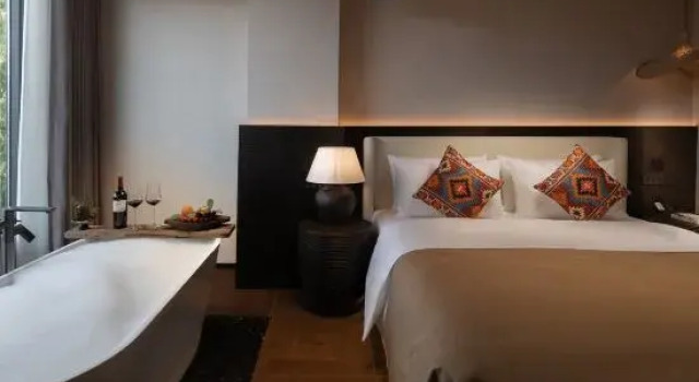 Двухместный люкс с видом на горы Bamboo Boat Snow Mountain Resort Lijiang Gucheng