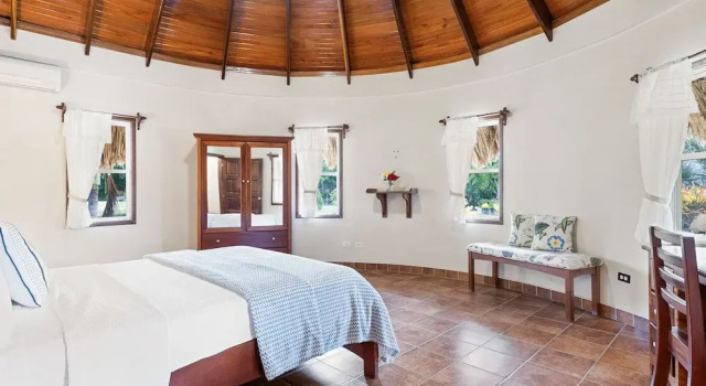 Бунгало Orchid Bay Resort