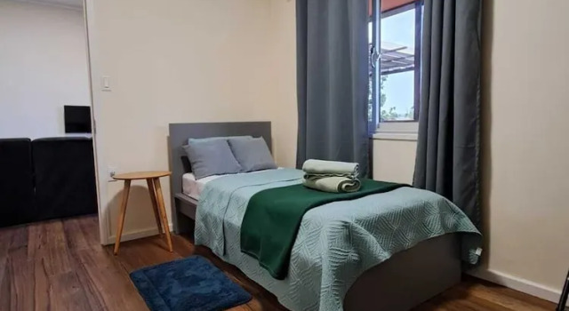 Апартаменты Premium с 2 комнатами DOLFIJN STUDIOS Stylish 2BR Apartment Fast WiFi AC Near Center