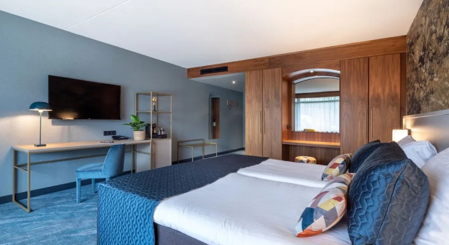 Двухместный номер Comfort с балконом Hotel van der Valk Wolvega-Heerenveen
