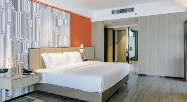 Suite Pesht Premier Hotel