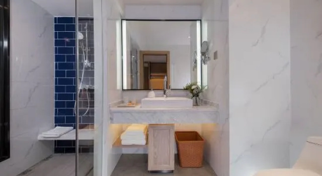 Люкс Kyriad Marvelous Hotel Huizhou South Station Danshui YI Center