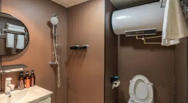 Люкс Dream2Room City Fully Furnished Suite Apartment