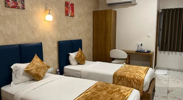 Двухместный номер Executive Click Hotel Tulsi