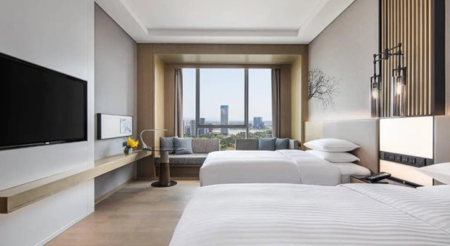 Четырёхместный номер Executive с видом на город Courtyard by Marriott Chengdu South