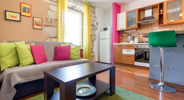 Dante Square Apartment, Забронировать Апартаменты/квартира Пула Pula Riviera, рядом с Pula Bus Station