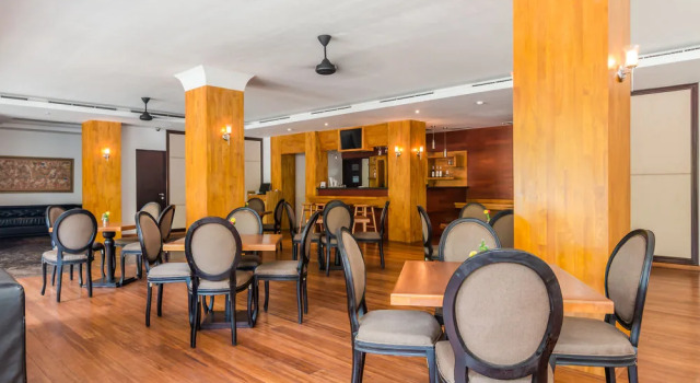ZEN Rooms Sriwijaya Legian Kuta, Забронировать Отель Отели провинции Бали с завтраком, Завтраки
