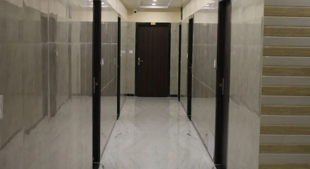Maruti Group of Hotels - Hotel Shri Naman, Забронировать Отель Отели штата Раджастхана 3 звезды, 3*